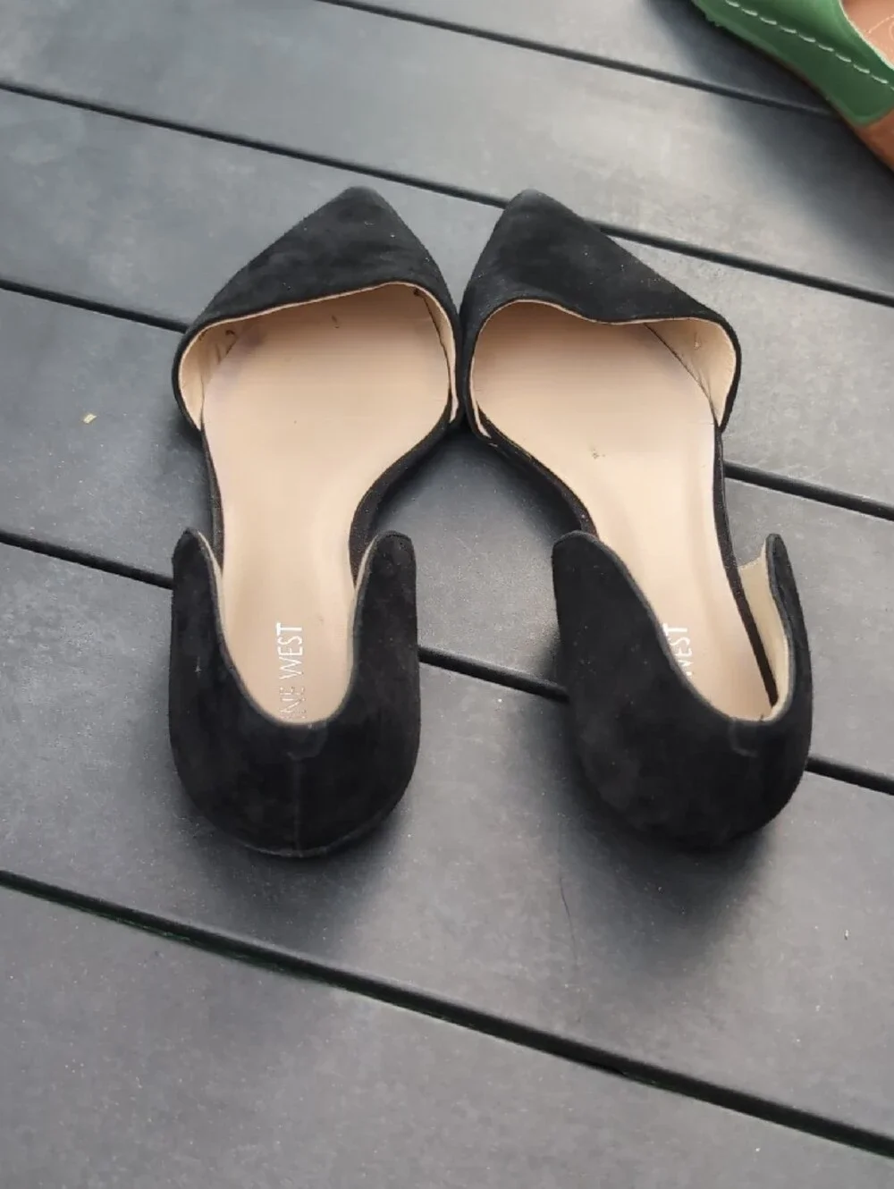 Nine West Black Pointed D'Orsay Suede Flats Size 8.5 - Picture 5 of 9